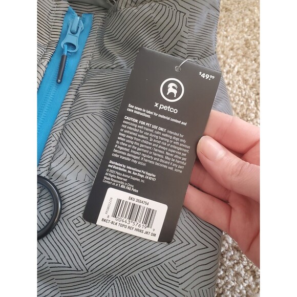 Petco Reflective dog Jacket With Built In Harness - Picture 4 of 7